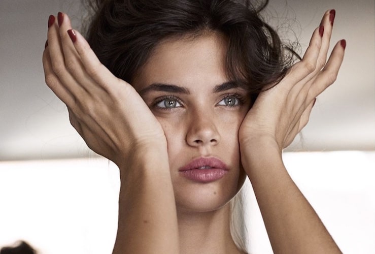 Food isn’t just responsible for gut bloating — it can cause facial bloating, too